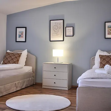 3-zimmer-apartment I 2 Min Bis Hbf I Smart Tv I Wifi I Modern هام